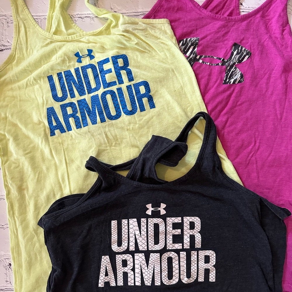 Bundle of 3 Under Armour Tanks